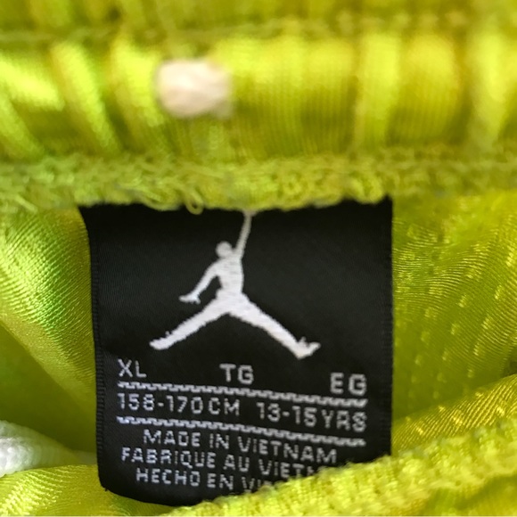 Jordan neon basketball shorts (strains) (S-M-L) - Picture 4 of 6